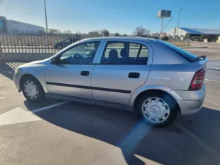 Opel Astra 2003