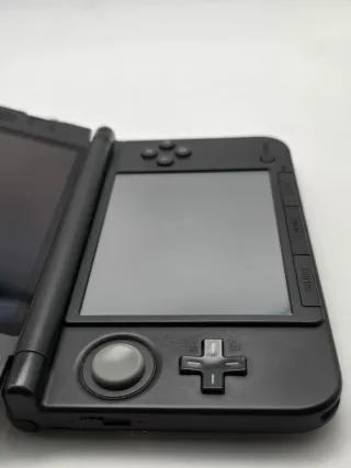 Nintendo 3DS xL Nero 64gb a tema Charizard