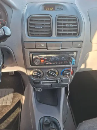 Hyundai Accent 2004