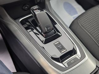 Peugeot 308 EAT8 1.5Bluehdi 130 Garantía e IVA Inc