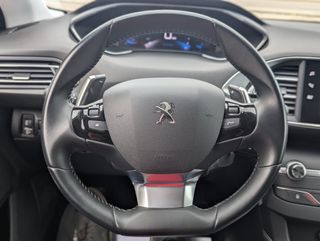 Peugeot 308 EAT8 1.5Bluehdi 130 Garantía e IVA Inc