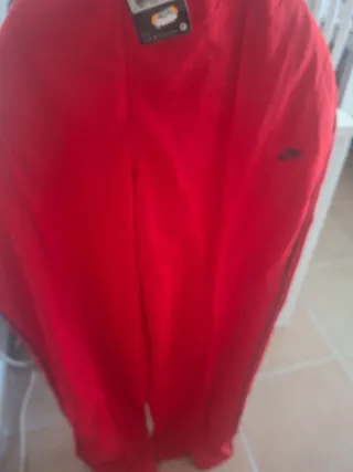 Pantalón de chándal Nike rojo