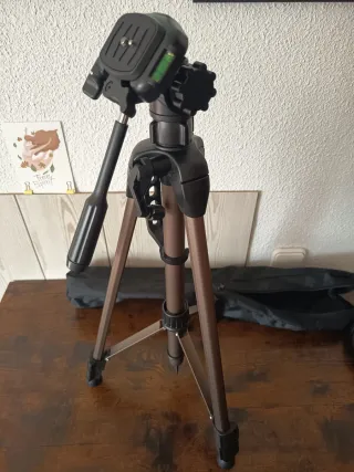 Kit Cámara Nikon D5200 + Accesorios