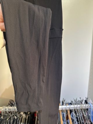 Mono negro elástico