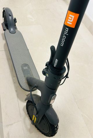 Patinete Xiaomi Mi Electric Scooter 1S