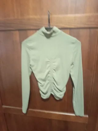 Maglietta Zara verde arricciata M