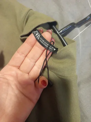 Maglietta Zara verde arricciata M