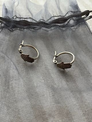 Pendientes plata mano de Fátima