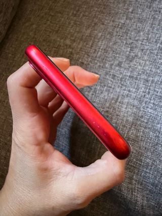 iPhone 11 64GB Rojo 74% Batería