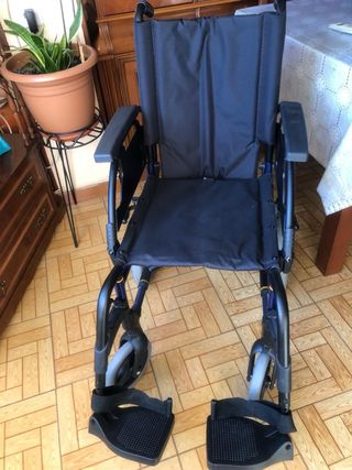 Silla de ruedas - Poco uso