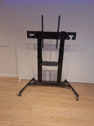 Soporte TV Pie con Ruedas