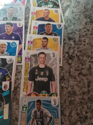 Lotto 40 carte Adrenalyn