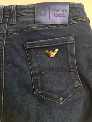 Armani Jeans Azul Oscuro Talla 28 Slim Fit