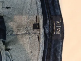 Armani Jeans Azul Oscuro Talla 28 Slim Fit