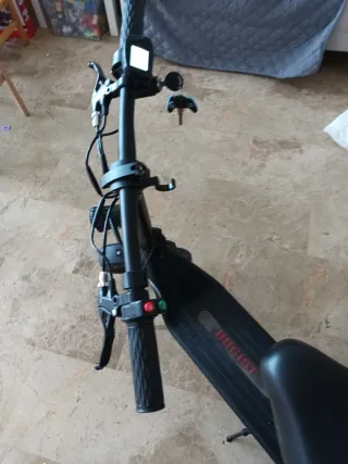 Patinete Bogist con asiento