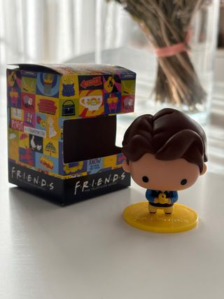 Muñeco Chandler Friends McDonald's