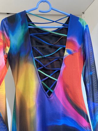 Vestido multicolor ajustado mangas transparentes