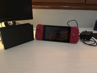 Nintendo Switch Roja Como Nueva+ tarjeta sd128gb