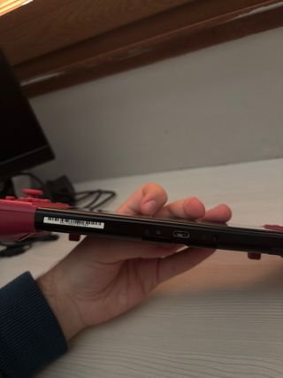 Nintendo Switch Roja Como Nueva+ tarjeta sd128gb