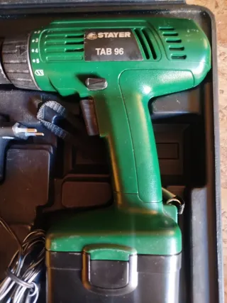 Taladro Atornillador a Batería