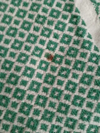 Colcha vintage verde y blanca