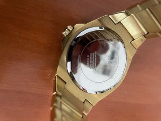 Reloj Guess Dorado Hombre Negro