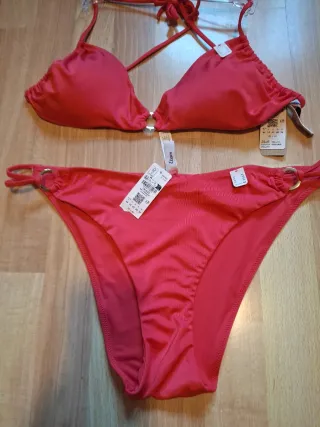 Bikini Etam rojo nuevo con etiqueta