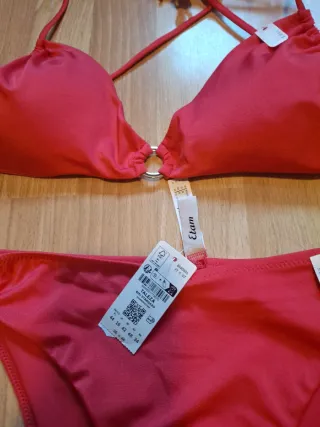 Bikini Etam rojo nuevo con etiqueta