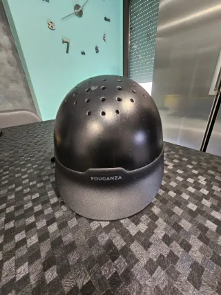 Casco de equitación negro