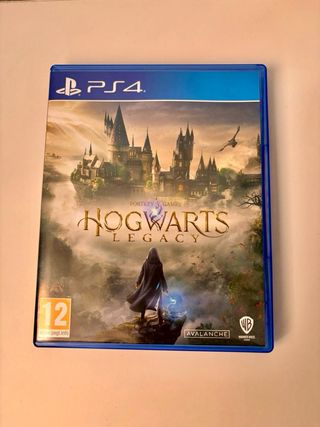 PS4 Slim 500GB + 2 mandos + juegos