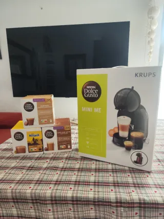 Cafetera Dolce Gusto Roja
