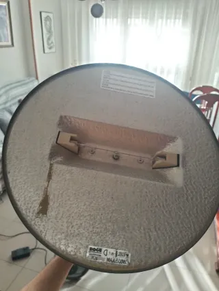 Lámpara de pie regulable con foco