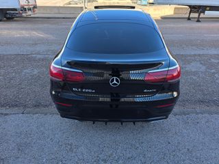 Mercedes GLC Coupé 2021 220d 4Matic AMG Line