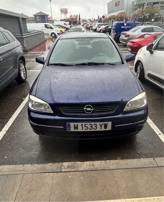 Opel Astra g 2000 CAMBIO POR MOTO