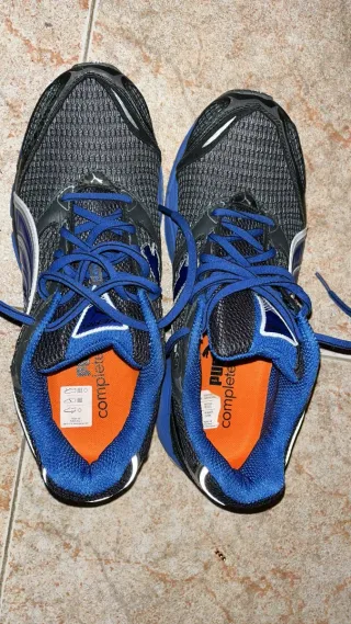 Zapatillas Puma Negras y Azules