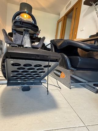 Volante Logitech G29 + Silla Playseats PS4/PS5