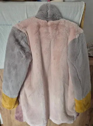 Abrigo pelo multicolor talla única