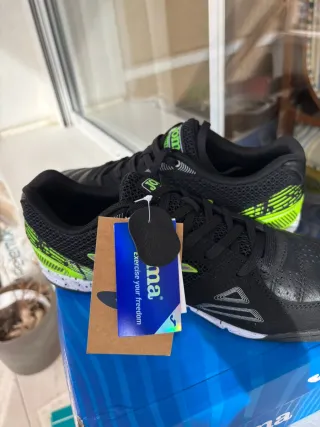Zapatillas Fútbol Joma Negras y Verdes