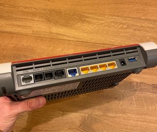 AVM Fritz!box 7590 Tim Modem Router