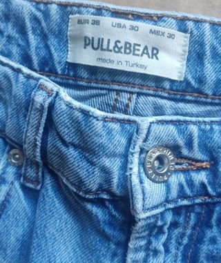 PANTALÓN UNISEX  VAQUERO ROTO PULL&BEAR TALLA 38