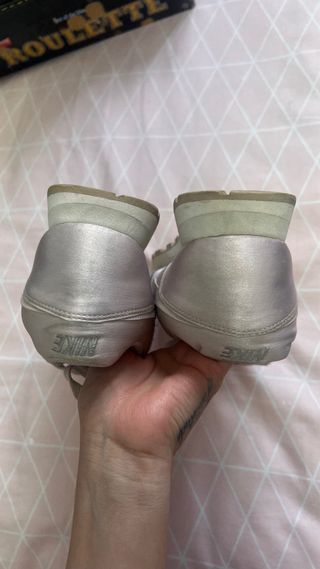 Zapatillas Nike plateadas