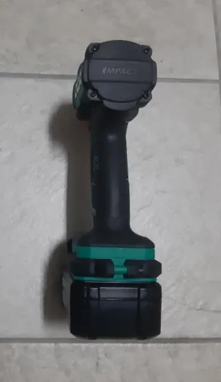 Avvitatore Smonta Gomme 20V 4Ah