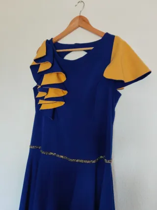 Vestido fiesta azul y amarillo hecho a medida