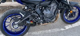 Colectores Yamaha Mt 07 Akrapovič R7 mt07 tracer