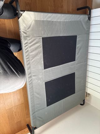 Cama para perro elevada