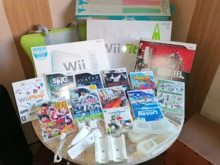 Pack Nintendo Wii con juegos y accesorios