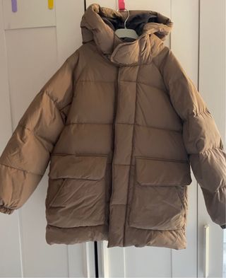 Abrigo plumífero Zara marrón