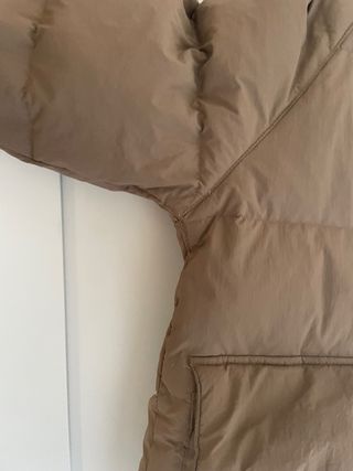 Abrigo plumífero Zara marrón