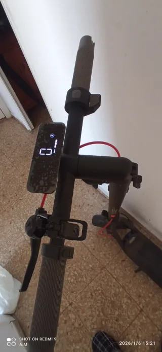 Patinete Eléctrico Navee V25i PRO