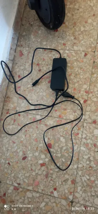 Patinete Eléctrico Navee V25i PRO